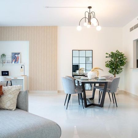 Higuests - Elegant Apt With Terrace Minutes From Burj Khalifa Dubai Ngoại thất bức ảnh