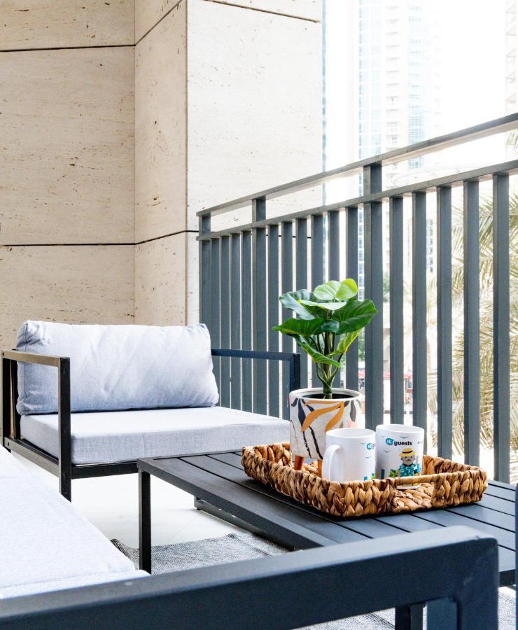 Higuests - Elegant Apt With Terrace Minutes From Burj Khalifa Dubai Ngoại thất bức ảnh