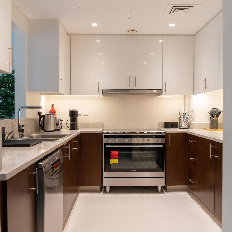 Higuests - Elegant Apt With Terrace Minutes From Burj Khalifa Dubai Ngoại thất bức ảnh